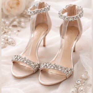 Badgley Mischka Jewel Rhinestone Heels Champagne Bridal Sandals Sz 9